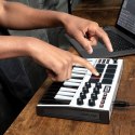 AKAI AKAI MPK MINI 3 WHITE - Mini klawiatura sterująca