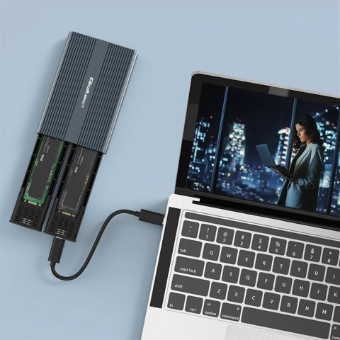 Qoltec Qoltec Obudowa | kieszeń na dysk M.2 SSD | SATA | NVMe | USB-C | DUAL 2 x 2TB