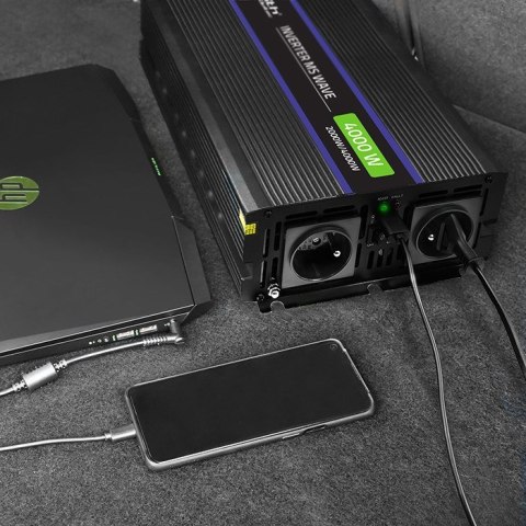 Qoltec Qoltec Przetwornica napięcia Monolith 4000 MS Wave 51928, 12V na 230V, 2000/4000W, USB