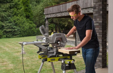 Pilarka ukosowa RYOBI EMS305RG piła ukośnica 2200 W 305 mm