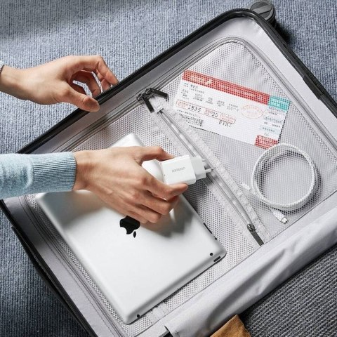 Ugreen ładowarka sieciowa USB Power Delivery 3.0 Quick Charge 4.0+ 20W 3A (biały)