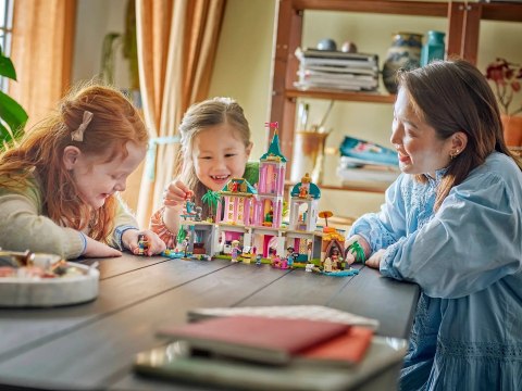 LEGO Disney Princess 43267 Zamek księżniczek i królewskie zwierzaki