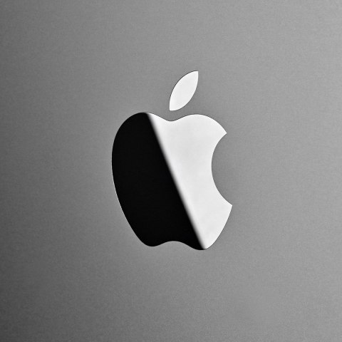 Apple MacBook Air 15" Apple M4 chip with 10-core CPU + 10-core GPU 16GB RAM 256GB SSD Silver