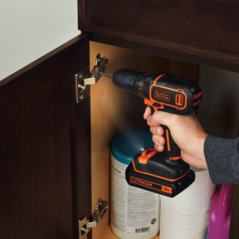 Wkrętarka Black&Decker zasilanie akumulatorowe 18 V
