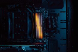 Kingston Technology FURY Renegade RGB moduł pamięci 32 GB 2 x 16 GB DDR4 3600 MT/s