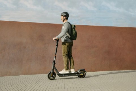 Ninebot by Segway KickScooter MAX G2 D 20 km/h Czarny 15,3 Ah