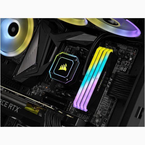 Corsair Vengeance RGB CMN32GX4M2Z3600C18 moduł pamięci 32 GB 2 x 16 GB DDR4